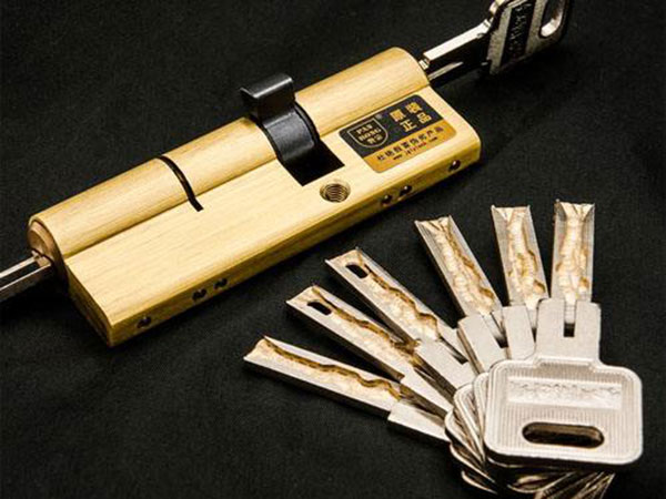 尼勒克24小时上门开锁公司